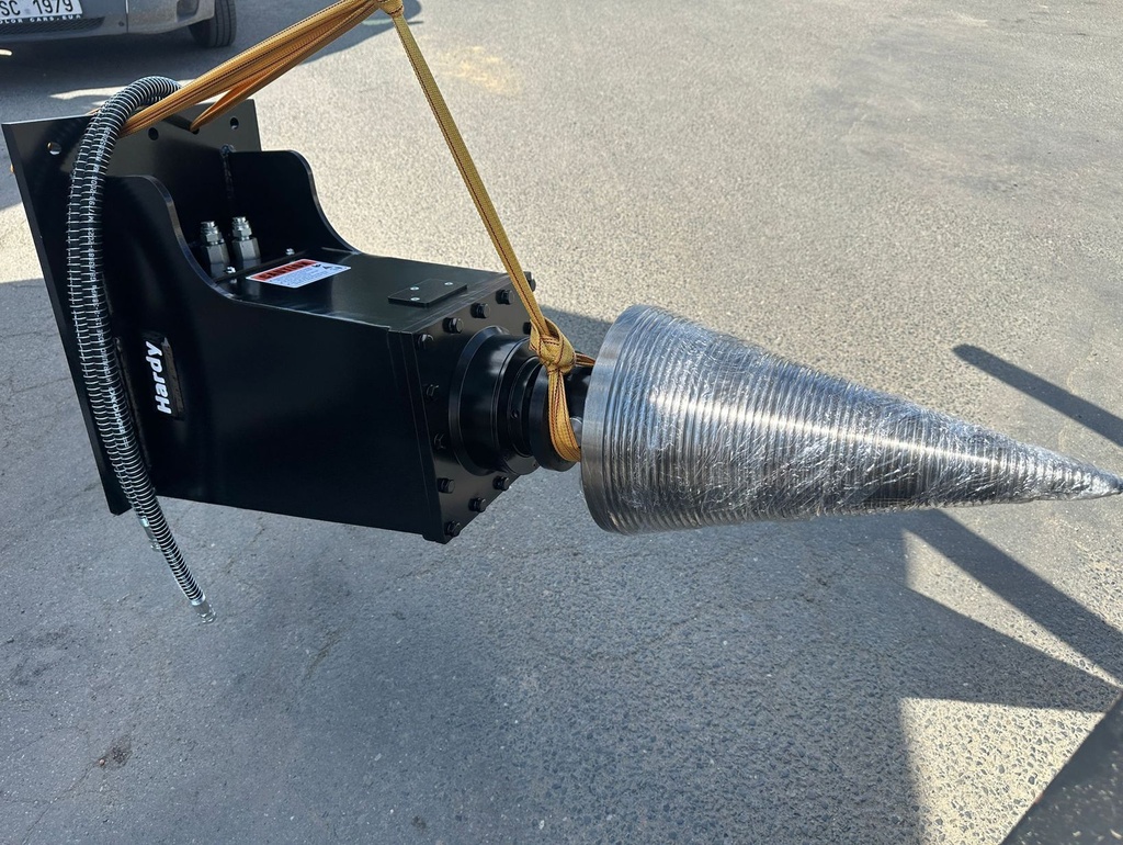 kuželový štípač pro bagr 1