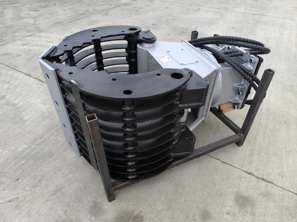 Demoliční drapák pro minibagr